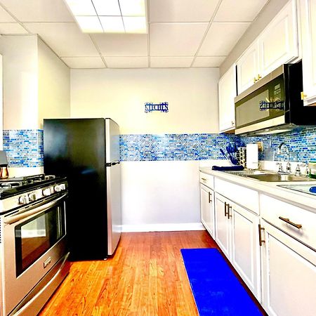 The Sapphire Haven - Your Old Brooklyn Oasis Awaits Families, Couples, Business Travelers Near Downtown With Parking, 300 Mb Wifi & Self Check-In Cleveland Dış mekan fotoğraf
