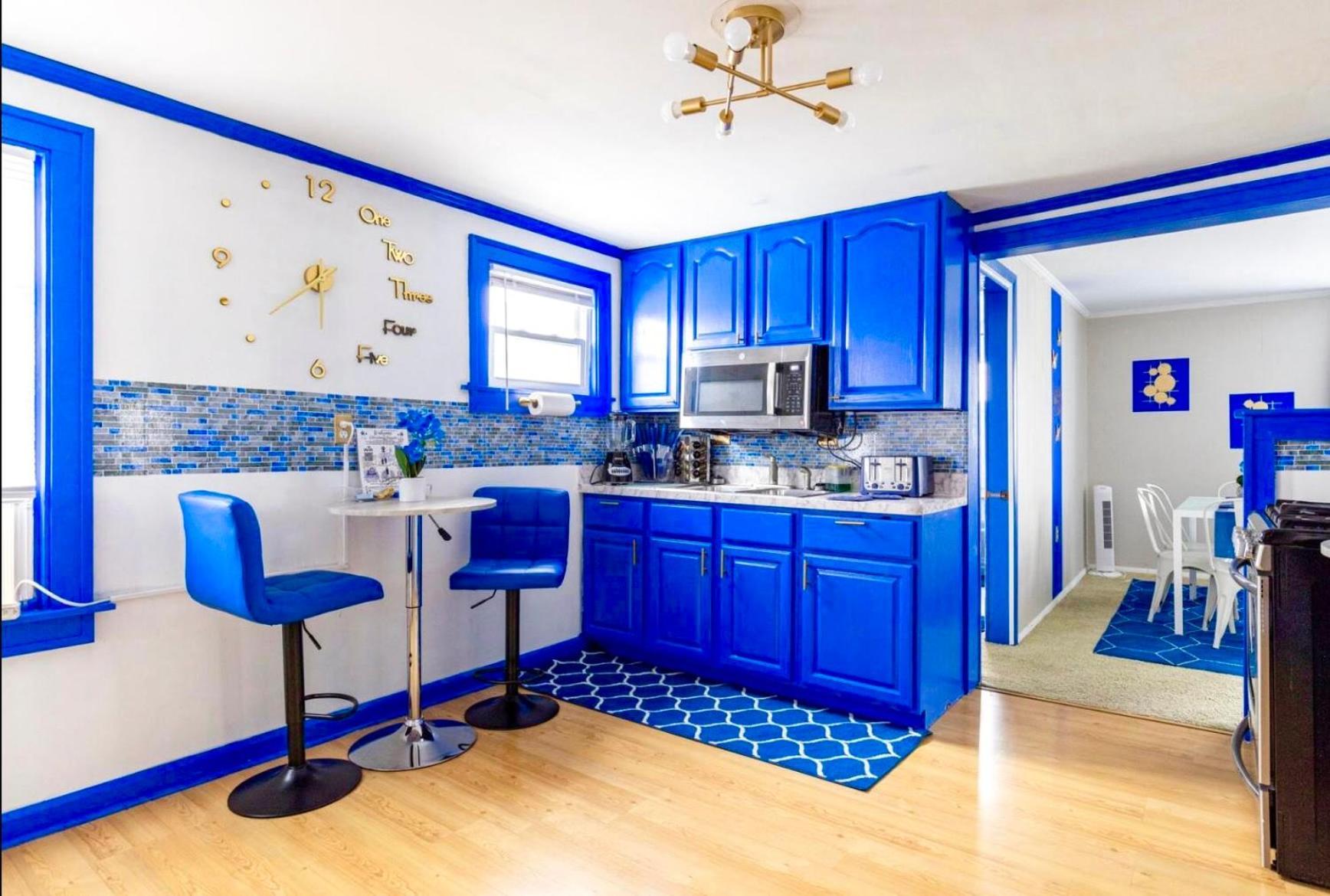 The Sapphire Haven - Your Old Brooklyn Oasis Awaits Families, Couples, Business Travelers Near Downtown With Parking, 300 Mb Wifi & Self Check-In Cleveland Dış mekan fotoğraf