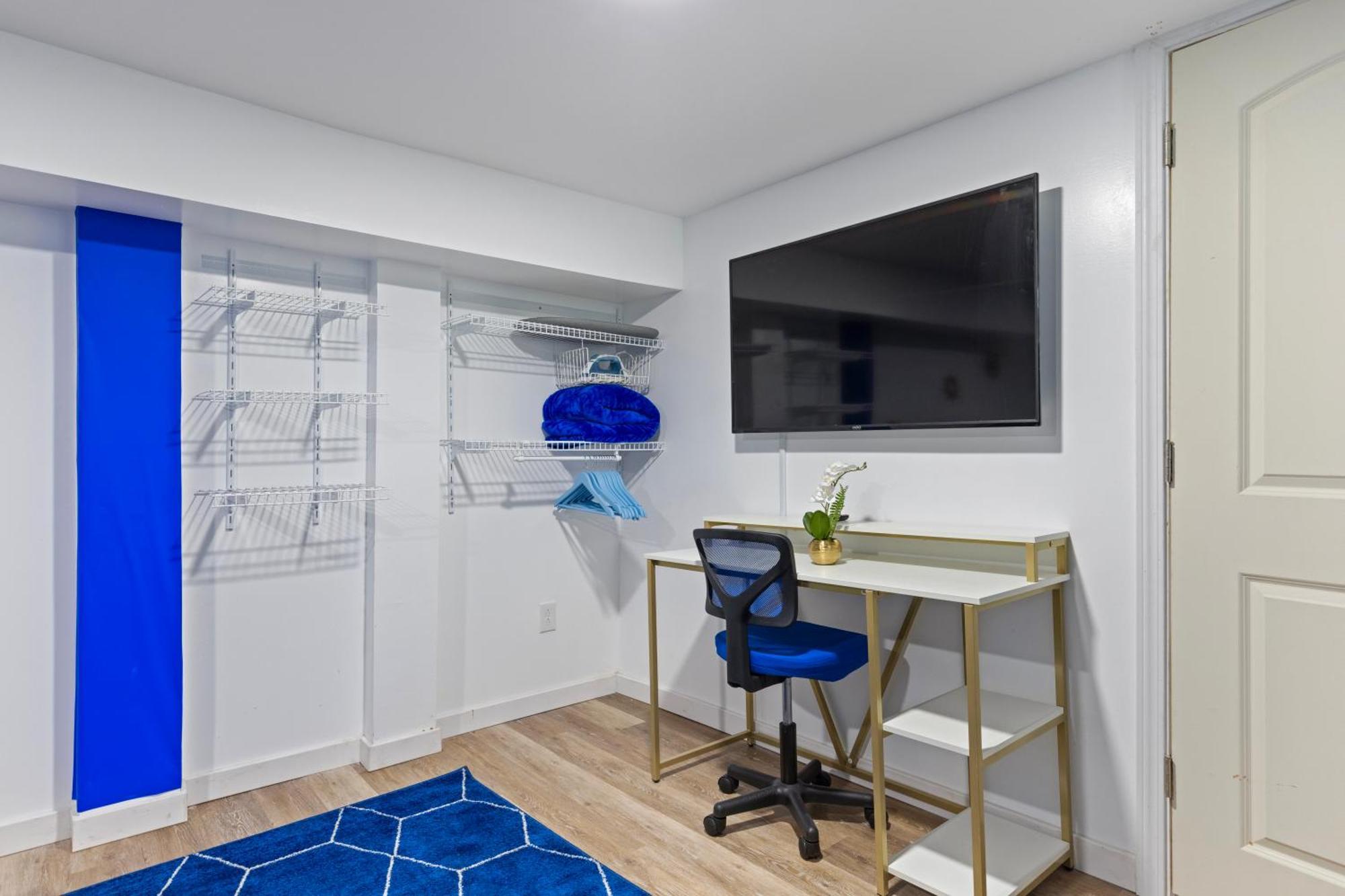 The Sapphire Haven - Your Old Brooklyn Oasis Awaits Families, Couples, Business Travelers Near Downtown With Parking, 300 Mb Wifi & Self Check-In Cleveland Dış mekan fotoğraf